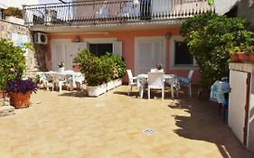 Casa Carina